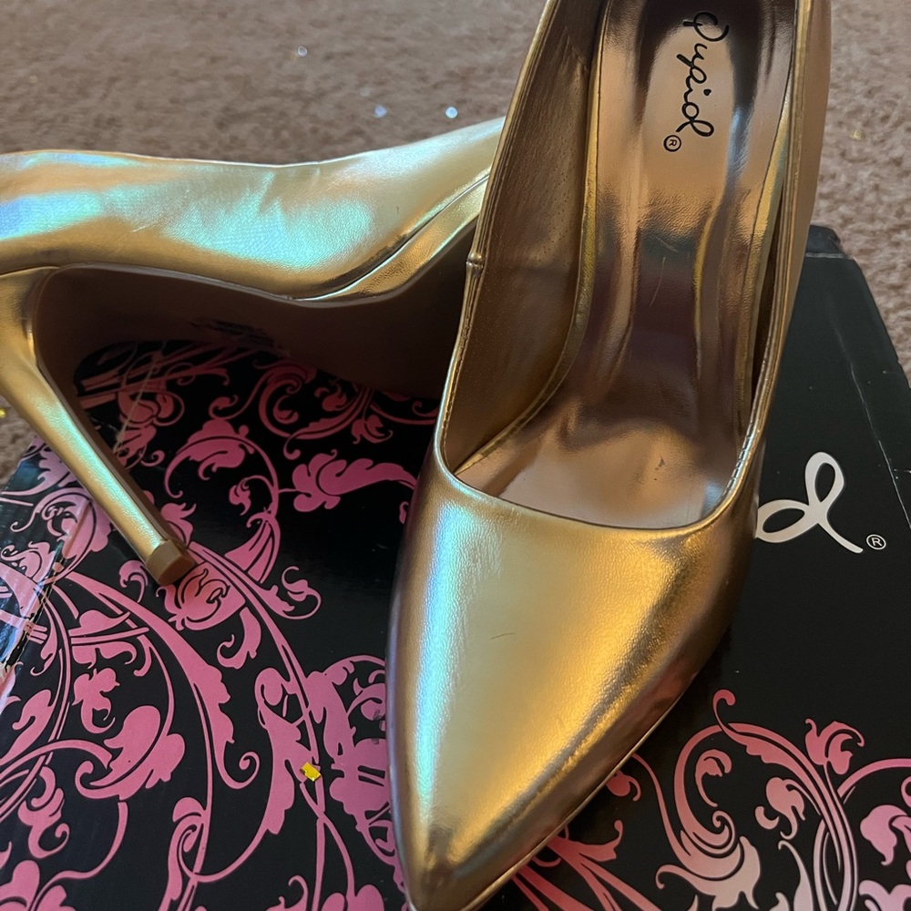 Gold Met Pu Height Heels